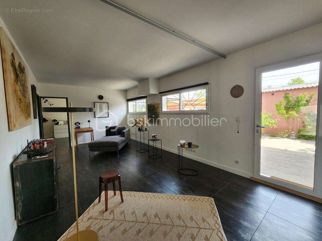 Local commercial + logement de fonction - photo 4