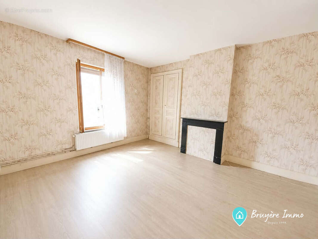 Maison à GLAGEON