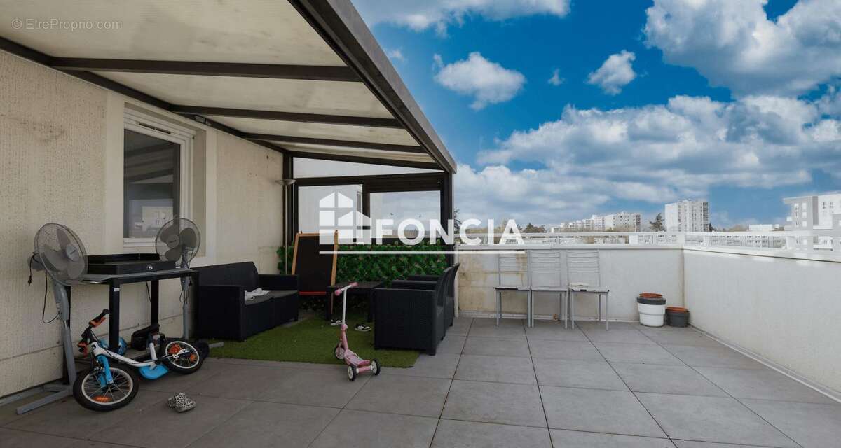 Appartement à EVRY