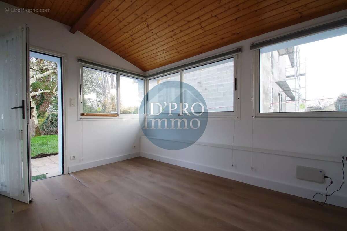 Maison à HAUTE-GOULAINE