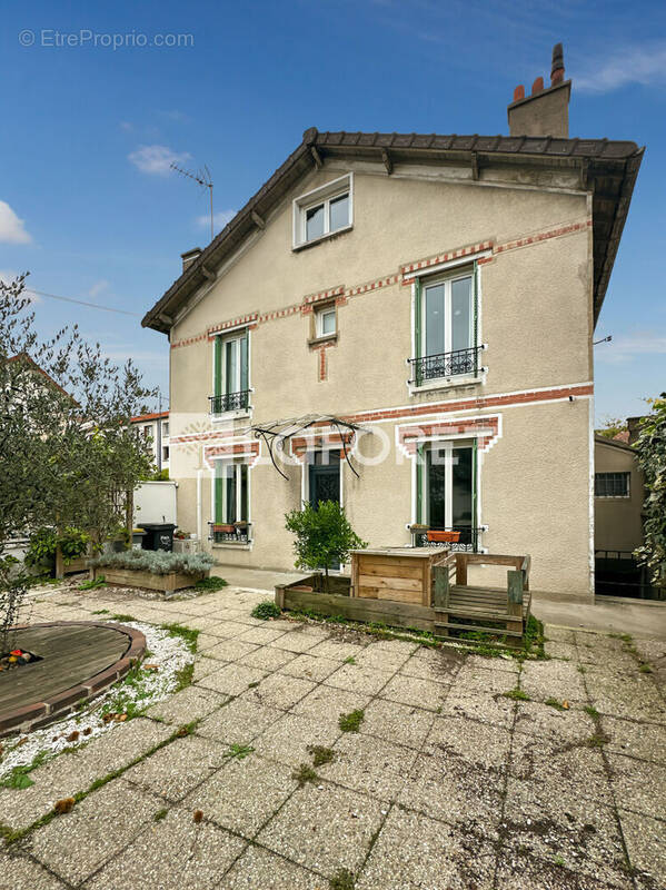 Maison à MAISONS-ALFORT