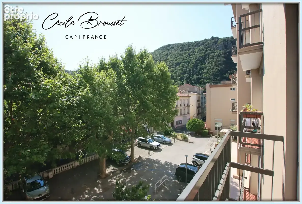 Appartement T2 avec balcon en plein cœur d'Amélie-les-Bains – Emplacement privilégié - photo 3