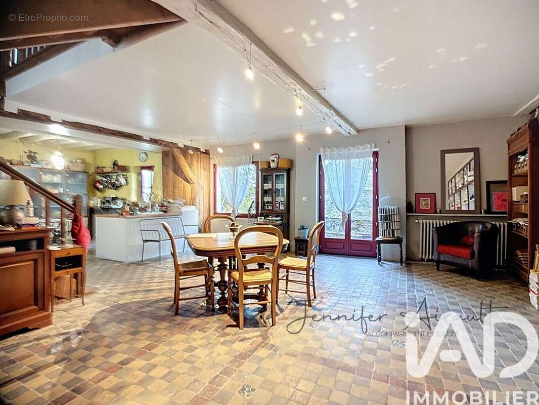 Photo 3 - Maison à MONTIGNY-LENCOUP