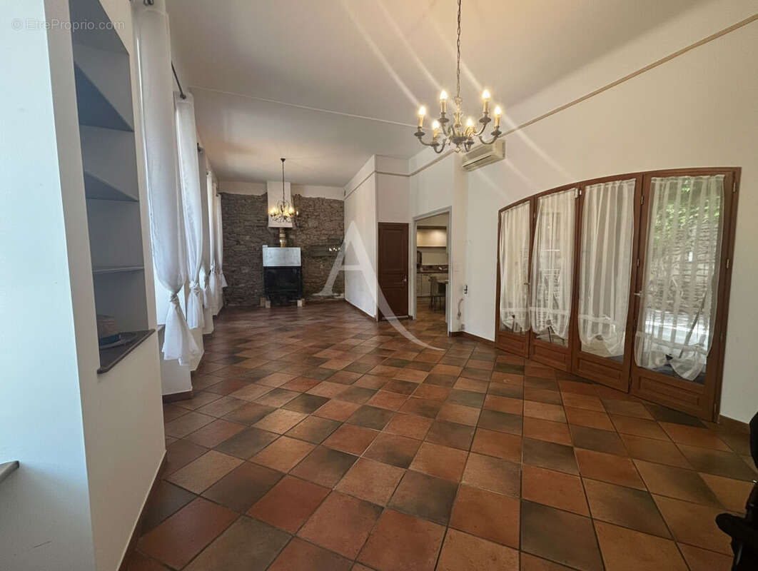 Maison Pepieux 9 pièce(s) - photo 9