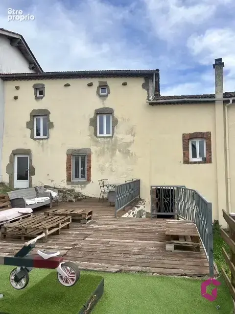 Maison de village avec gîte - photo 2