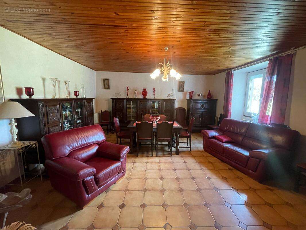 Maison à ROSIERES