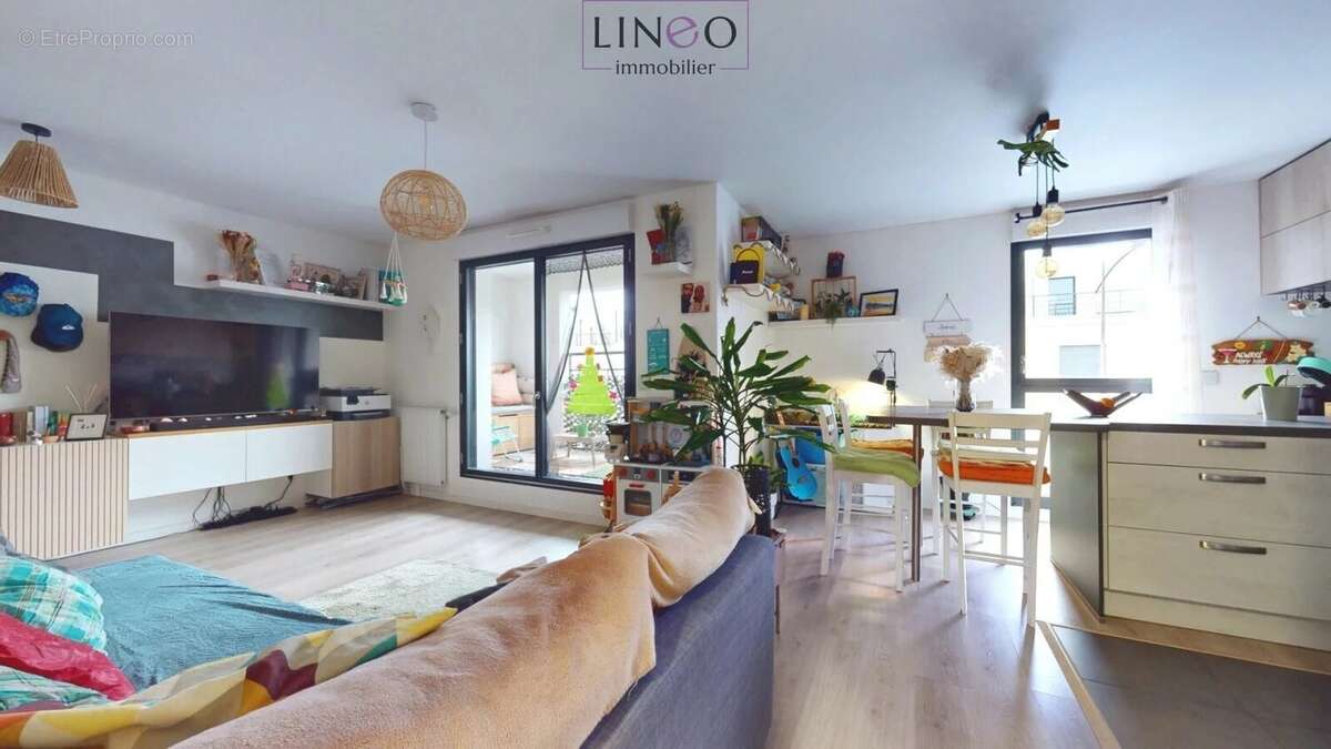 Appartement à THIAIS