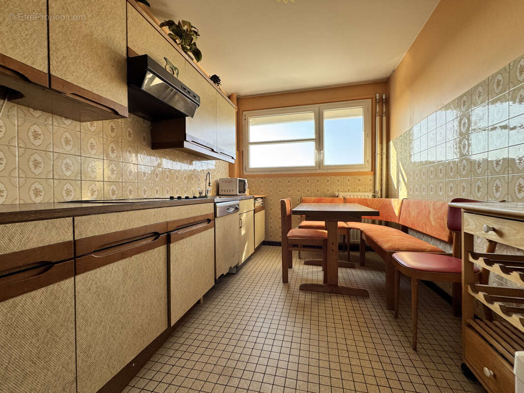 Appartement à SAINT-FONS