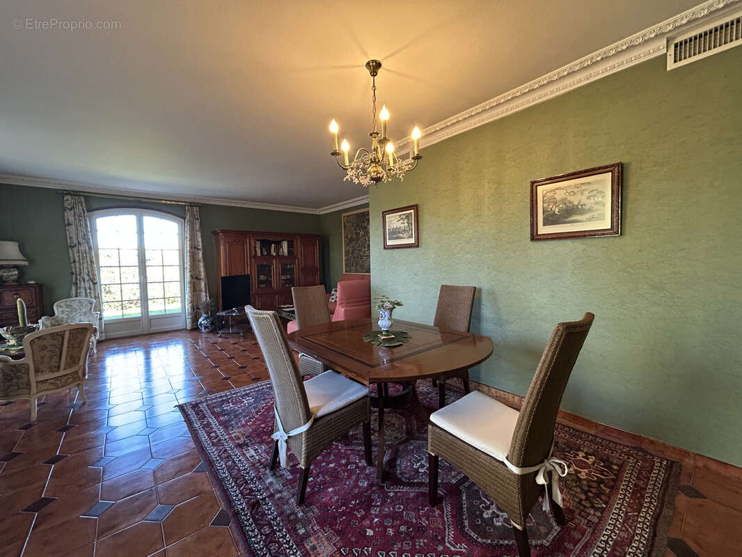 Maison à RILHAC-RANCON