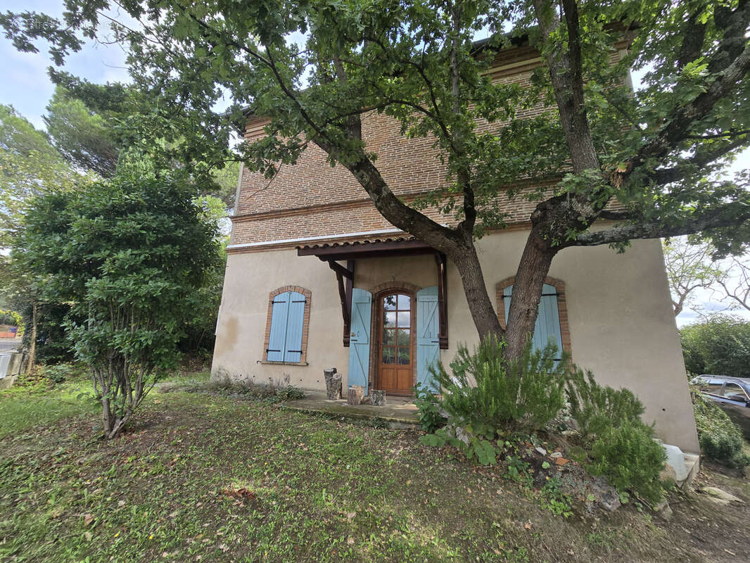 Maison à SAINT-ORENS-DE-GAMEVILLE