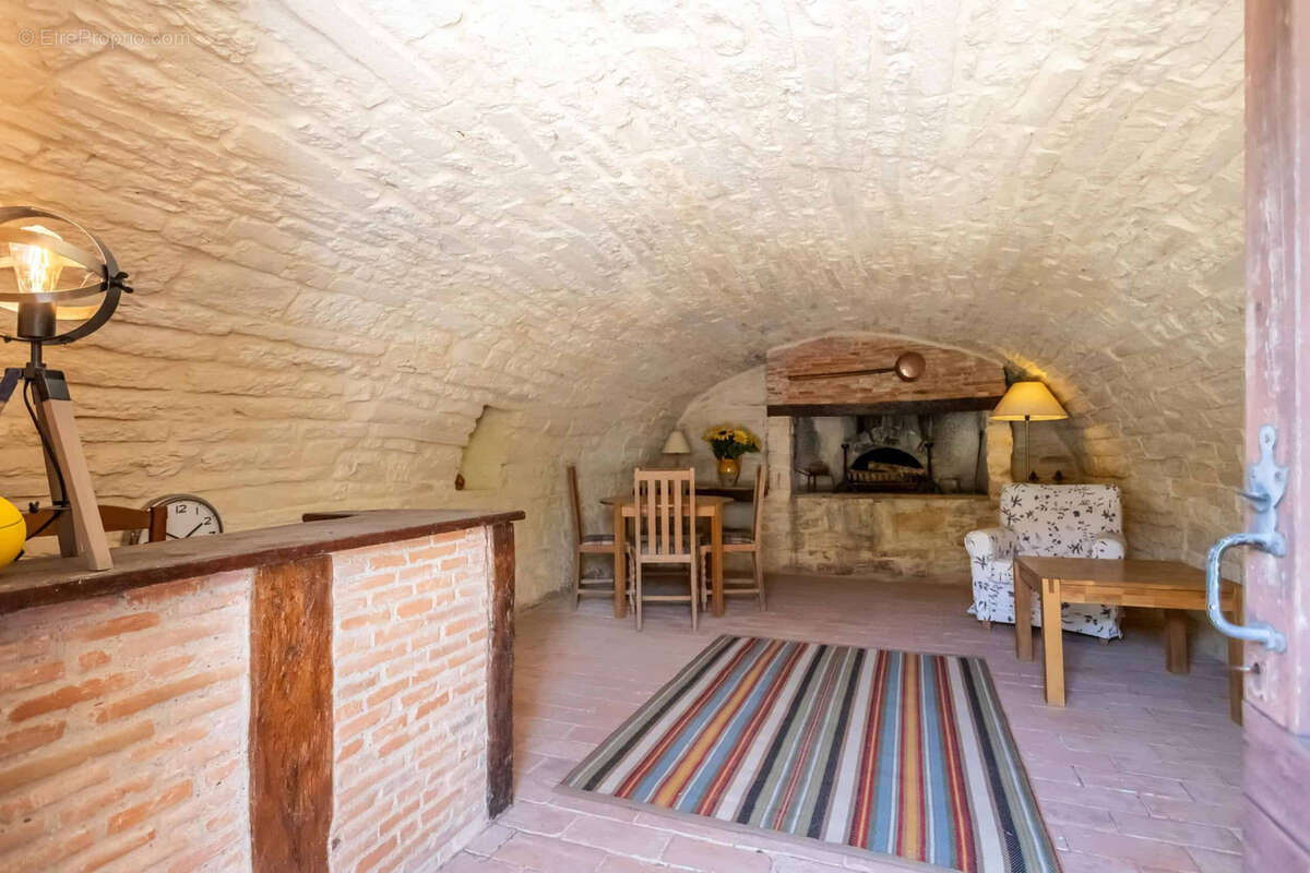 Maison à CAHORS