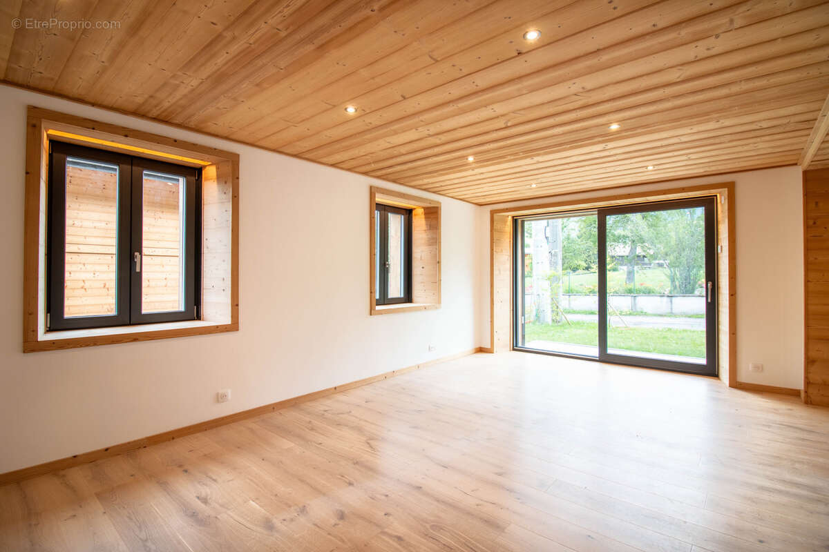 Appartement à BERNEX