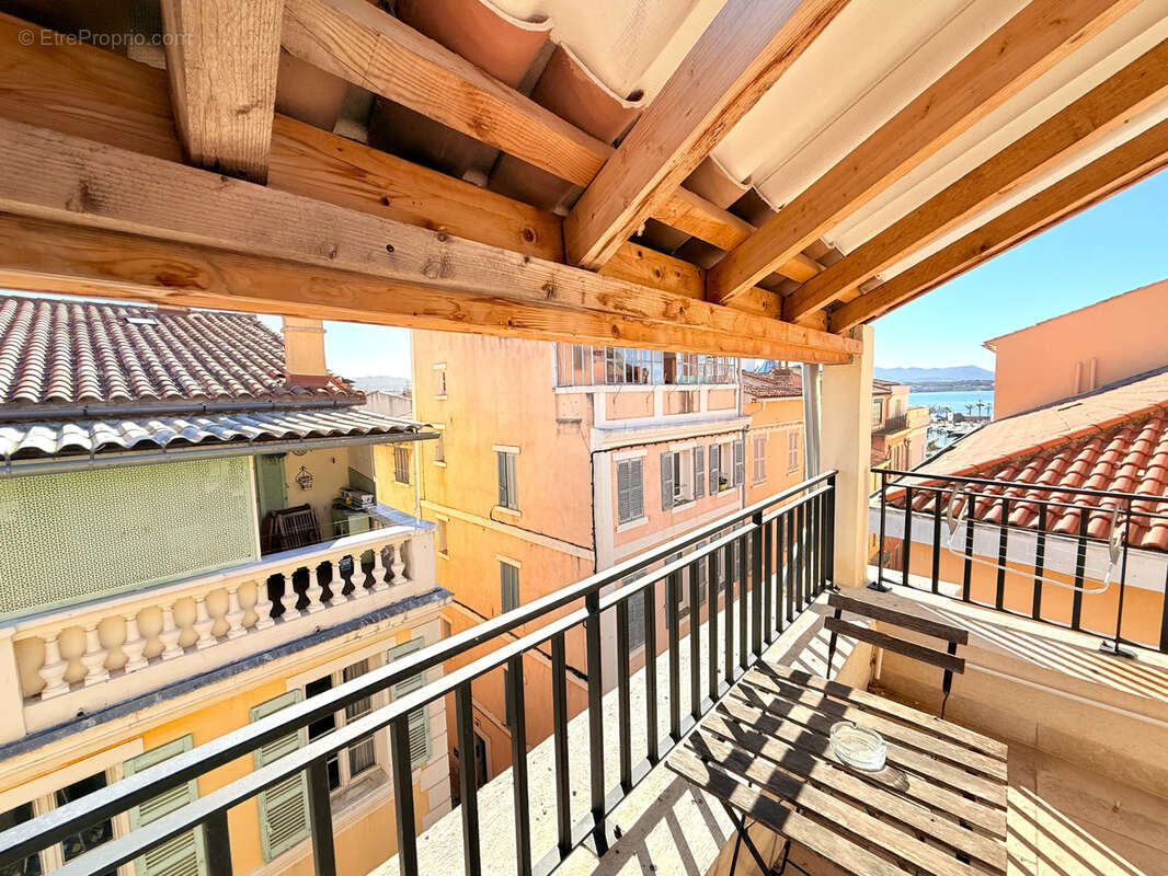 Appartement à SANARY-SUR-MER