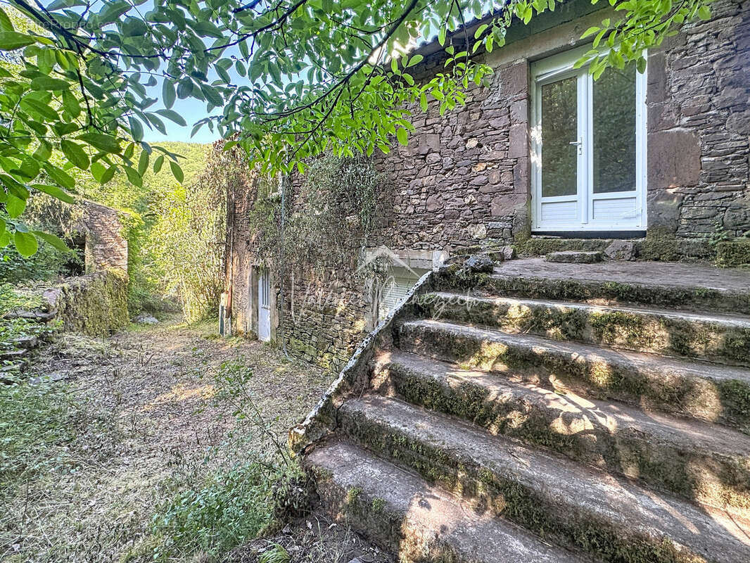 Maison à SAINT-IZAIRE