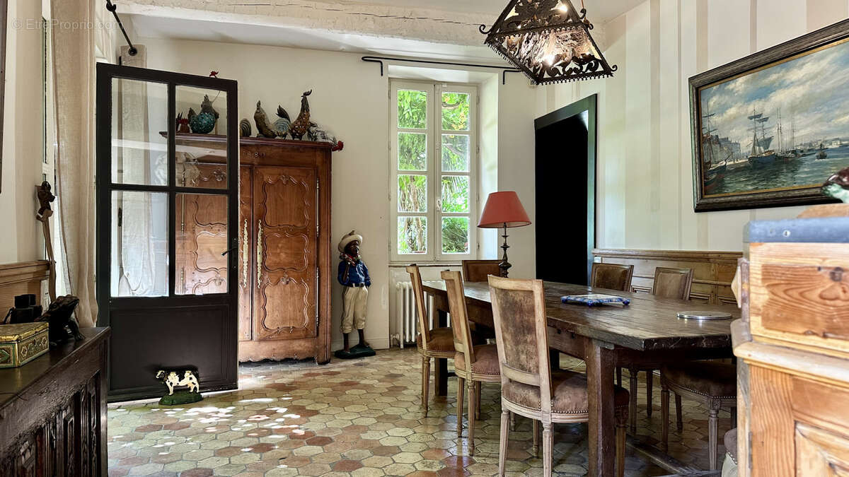Maison à ORANGE