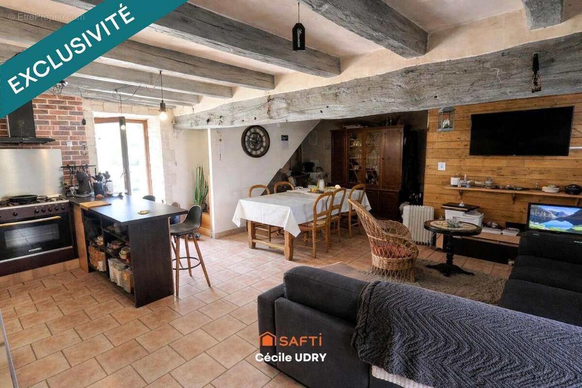 Photo 6 - Maison à SAINT-EPAIN