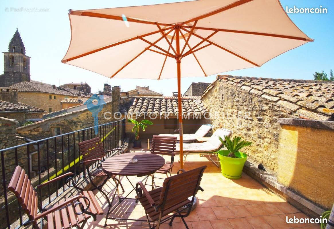 Maison à UZES
