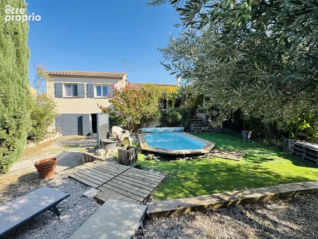 Pertuis   secteur résidentiel de la piscine - photo 11