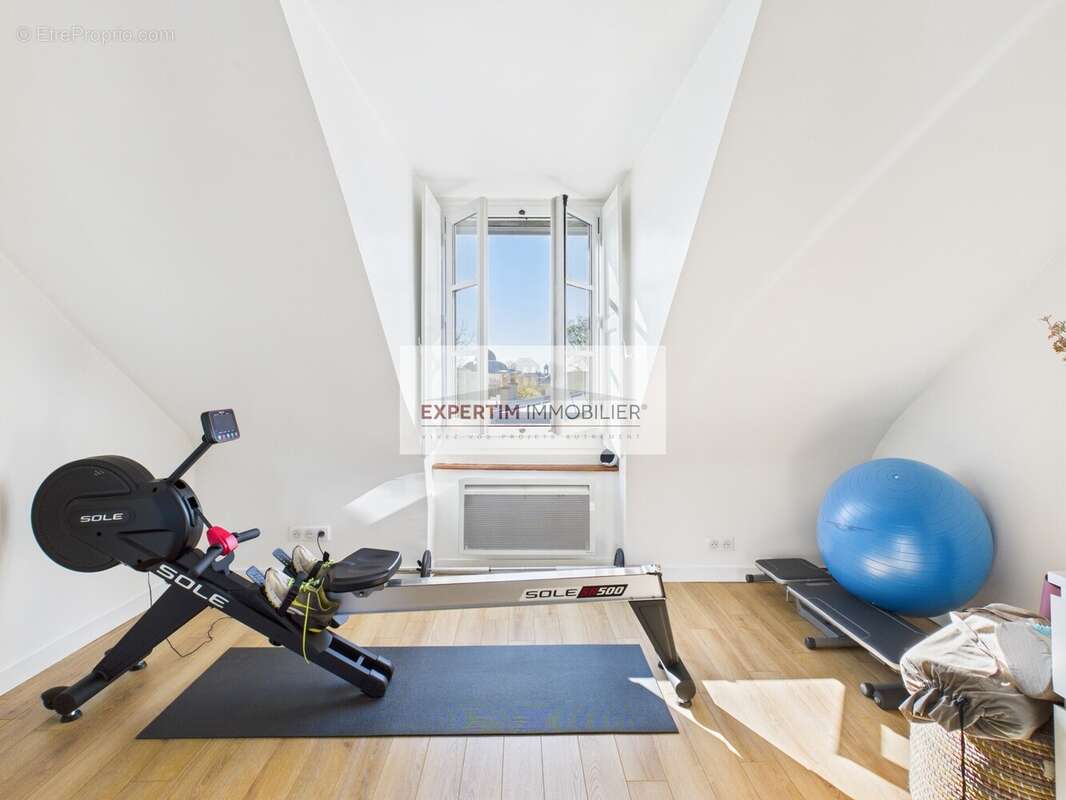 Appartement à VERSAILLES