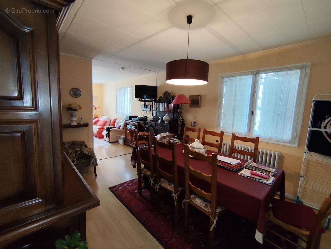 Appartement à POMEROL