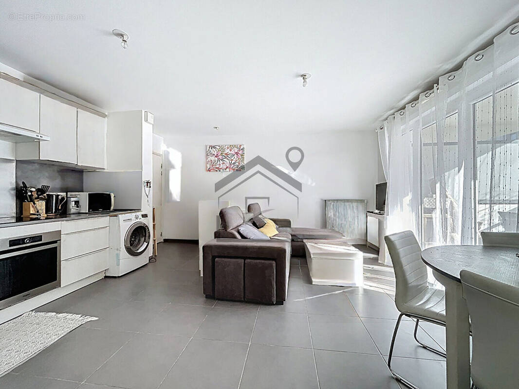 Appartement à VITROLLES