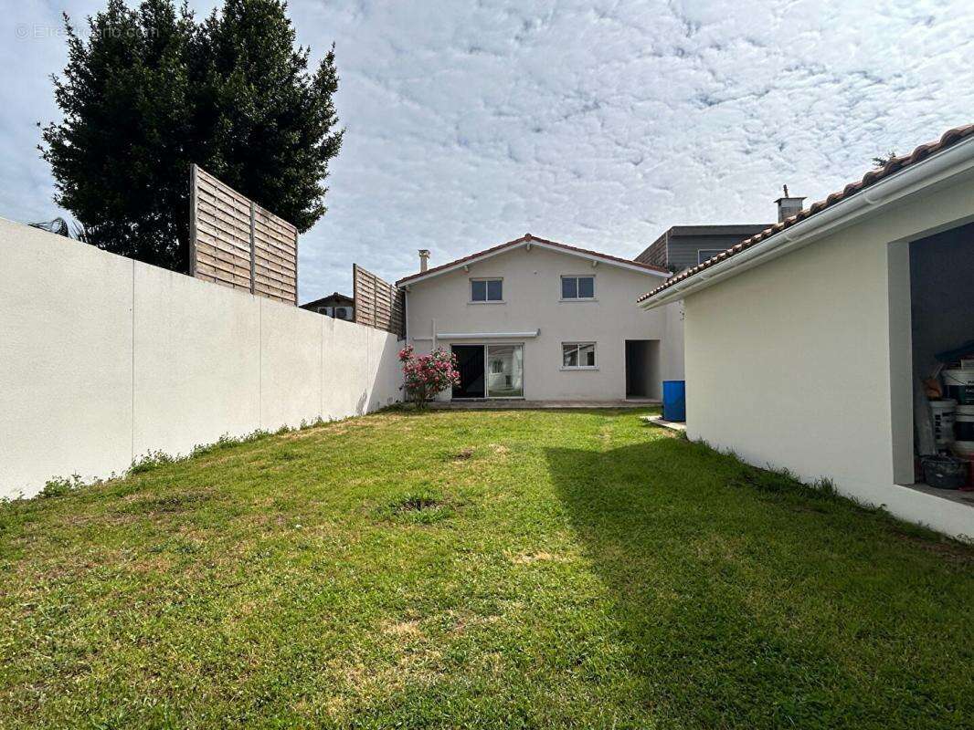 Maison à BEGLES