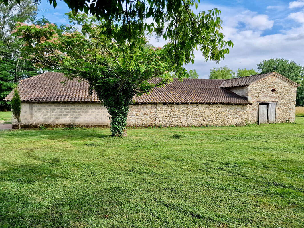 Maison à CASSENEUIL
