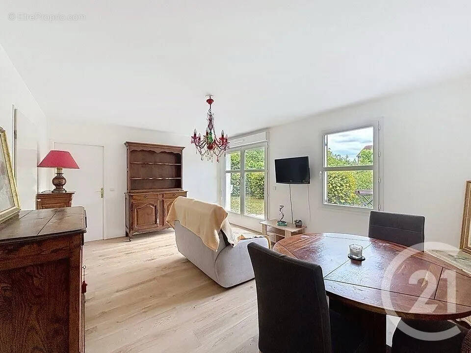 Appartement à MONTEREAU-FAULT-YONNE