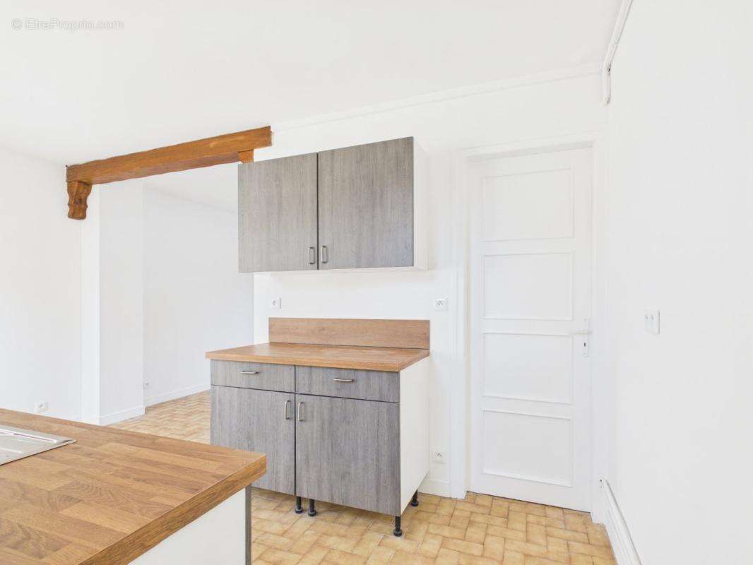 Maison 60 m² à Breteuil  - photo 6