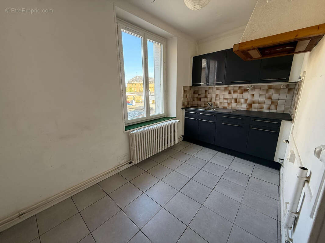 Appartement à CHARLEVILLE-MEZIERES