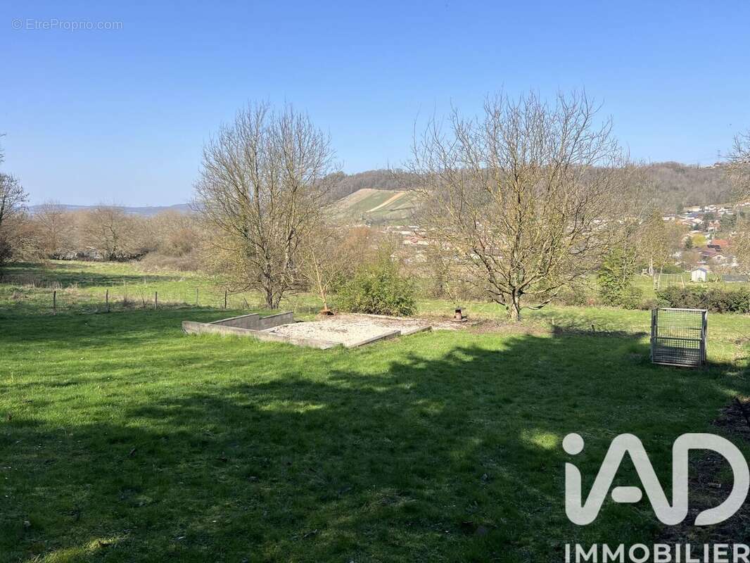 Photo 2 - Maison à SAINT-SAVIN