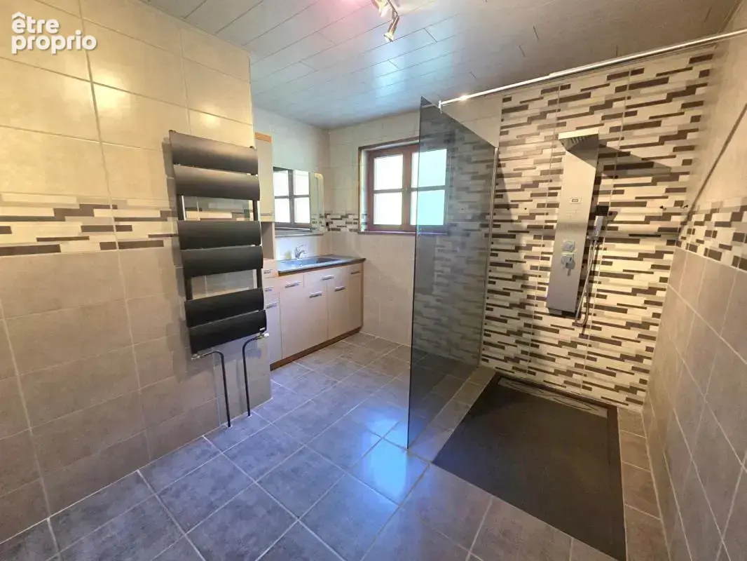 Maison 9 pieces 206m² sur 13.91 ares 299000 euros - photo 7
