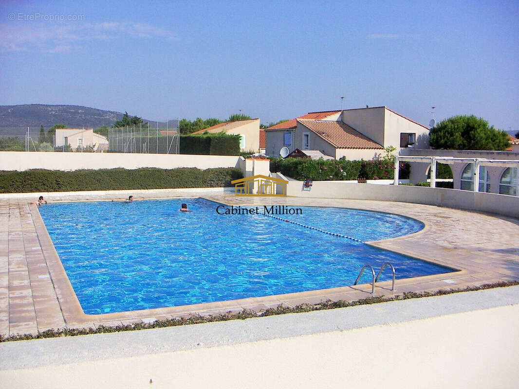 Maison à VIC-LA-GARDIOLE