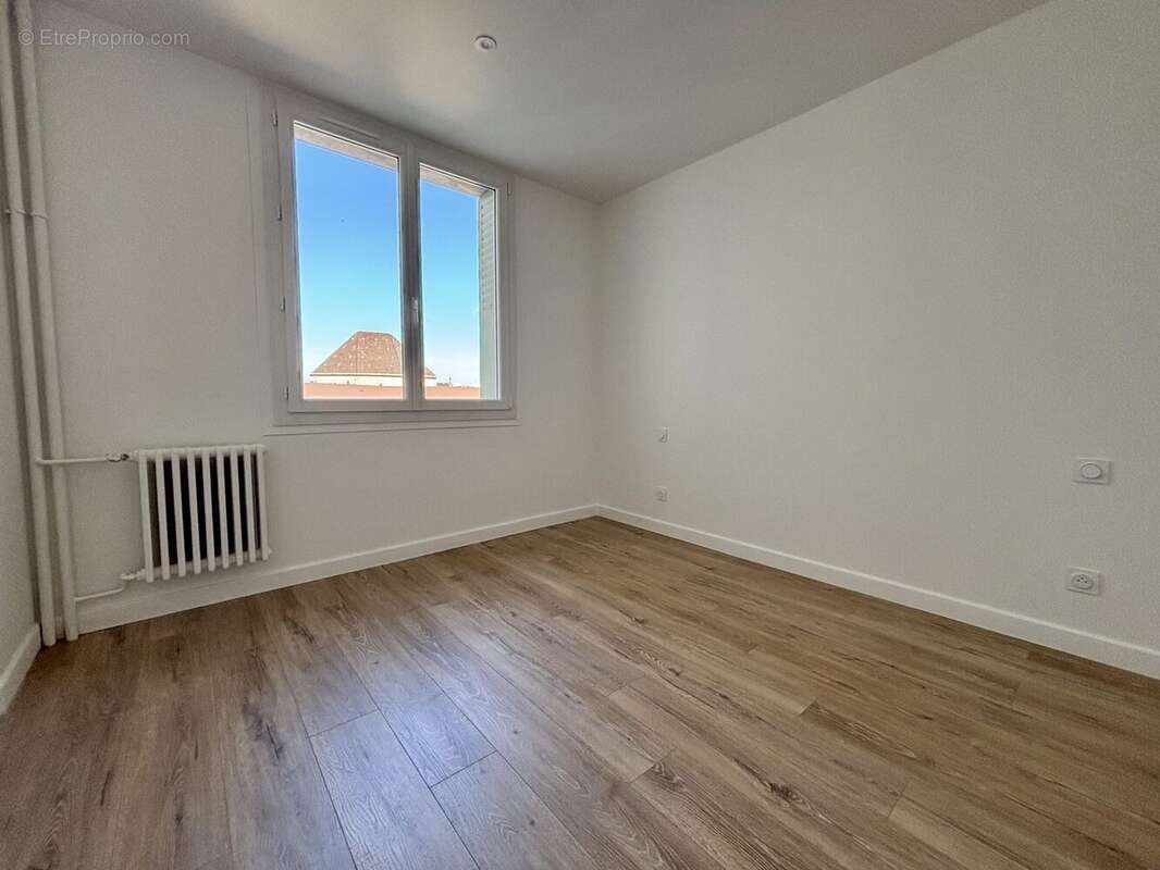Appartement 62 m² à Romans-Sur-Isere  - photo 5