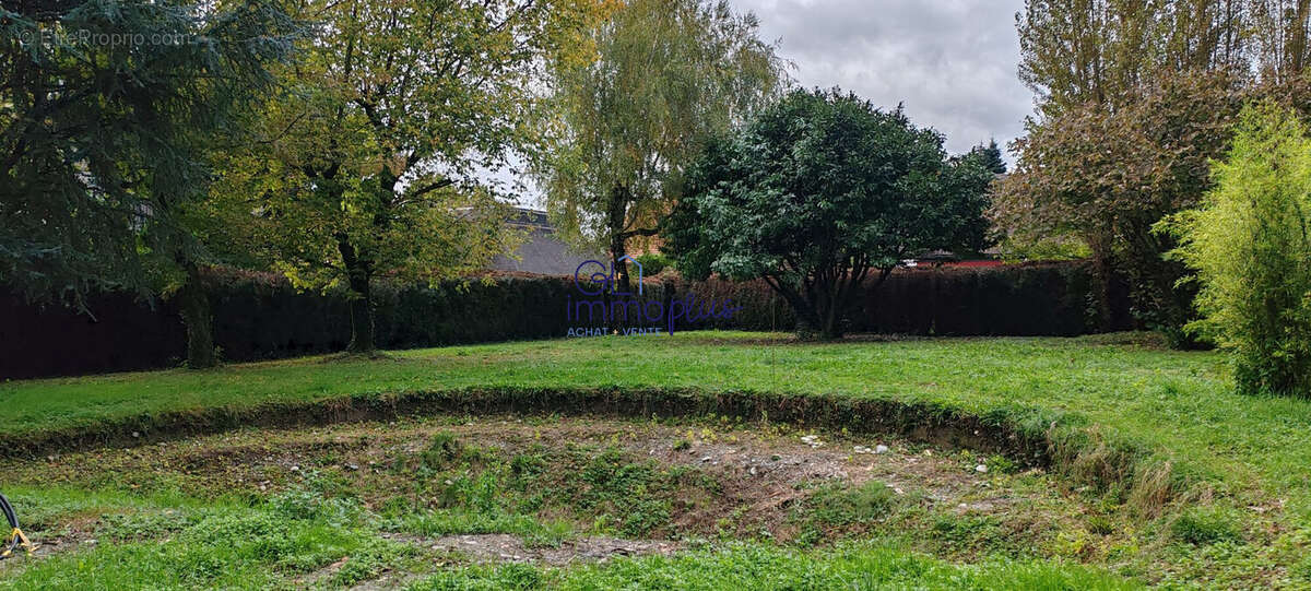 Terrain à ALBERTVILLE