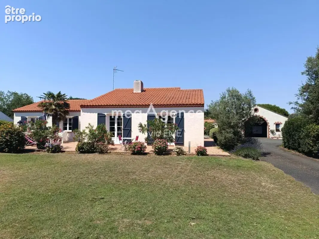 8 pièces, 6 chambres, 167 m2, ST JEAN DE MONTS - photo 8