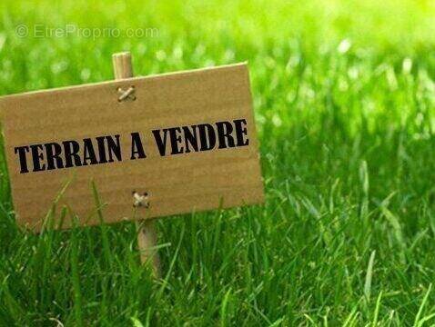 Terrain à HAGETMAU