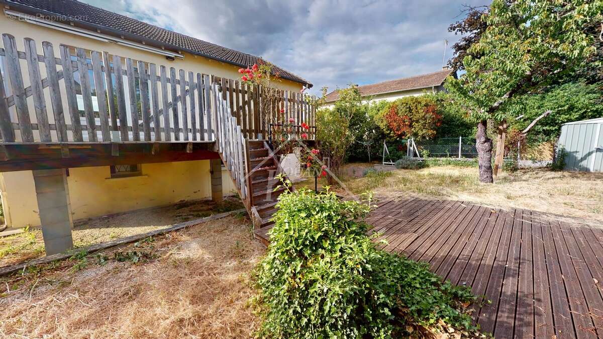 Maison à BOURBON-L'ARCHAMBAULT