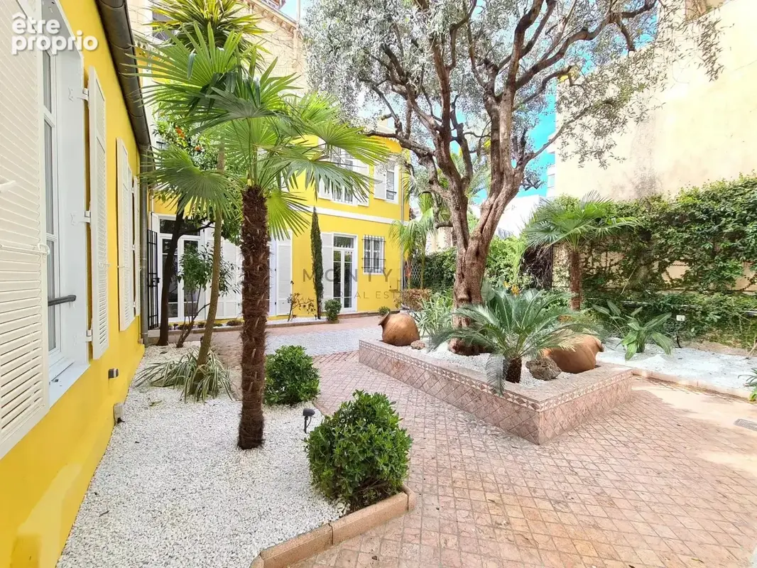 Photo Maison à Cannes au prix de 2 350 000€