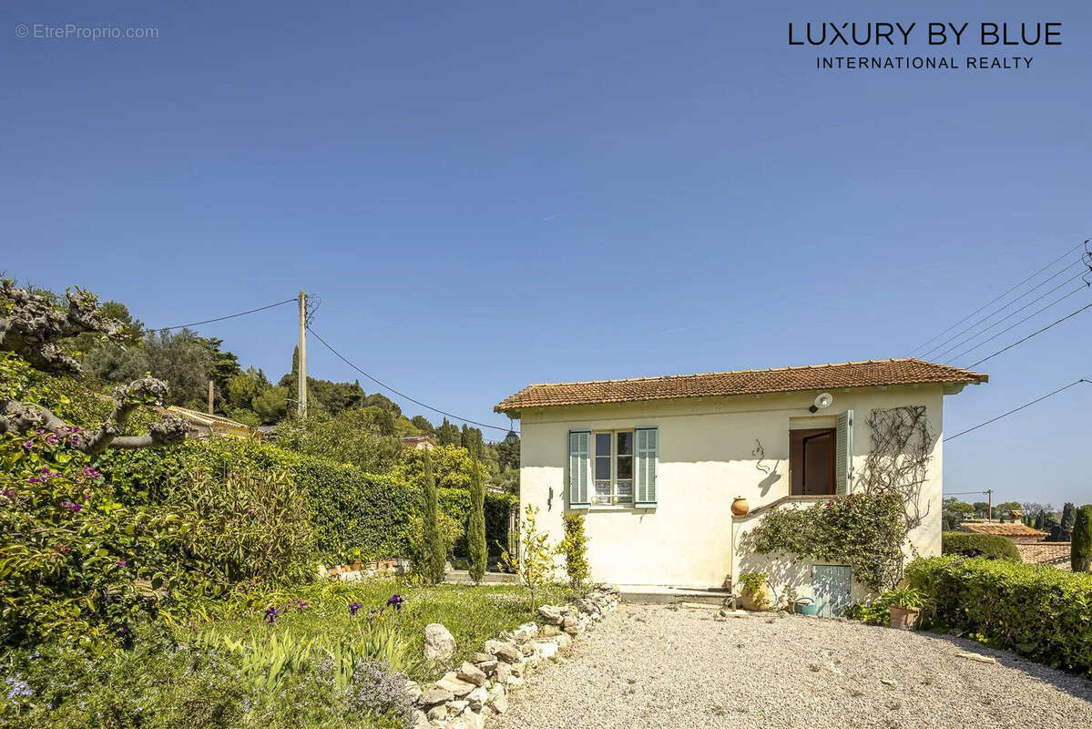 Maison à MOUGINS