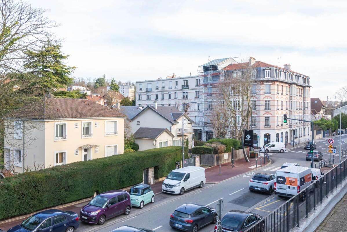 Appartement à VILLE-D'AVRAY