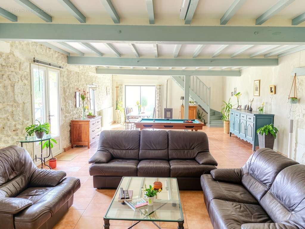 Maison à LAMONTJOIE