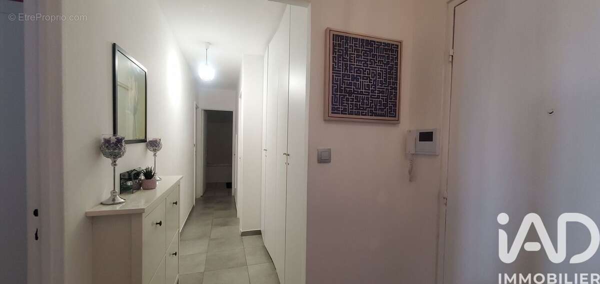Photo 7 - Appartement à RILLIEUX-LA-PAPE