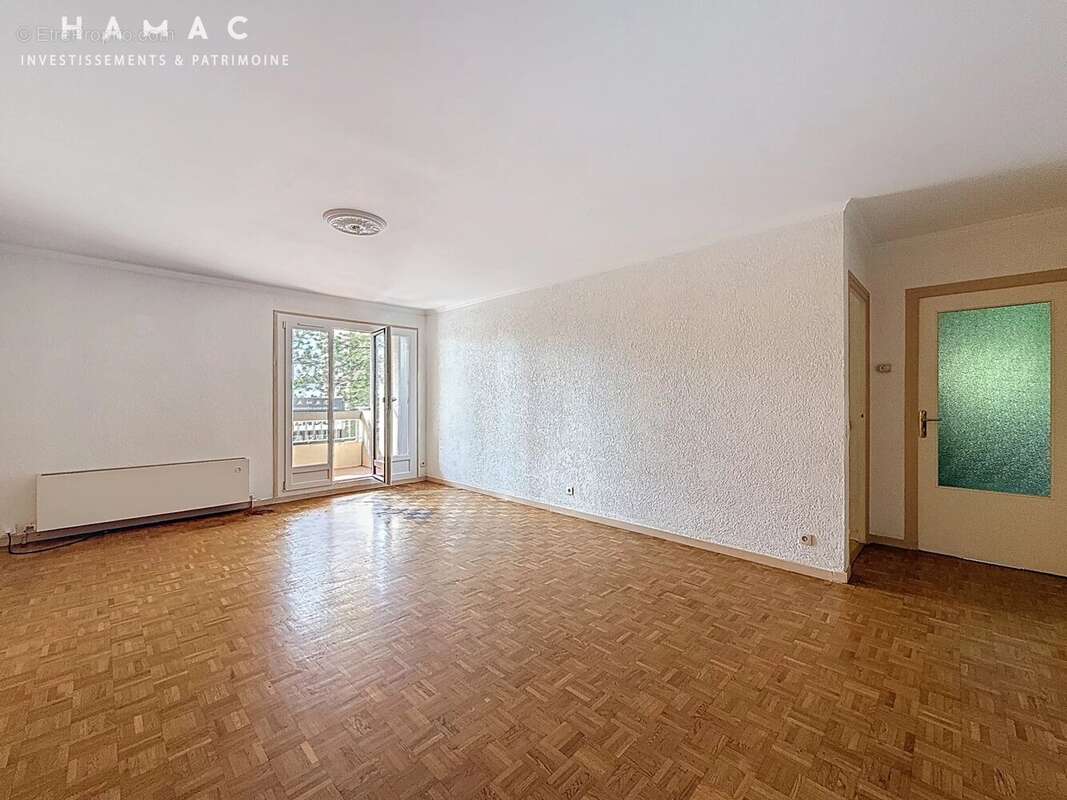 Appartement à SAINTE-FOY-LES-LYON