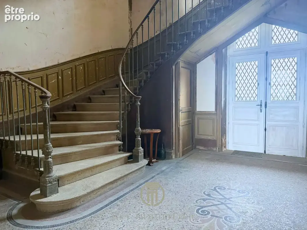 Domaine d’exception avec château et nombreuses dépendances sur 13 hectares   Gros œuvre rénové - photo 9