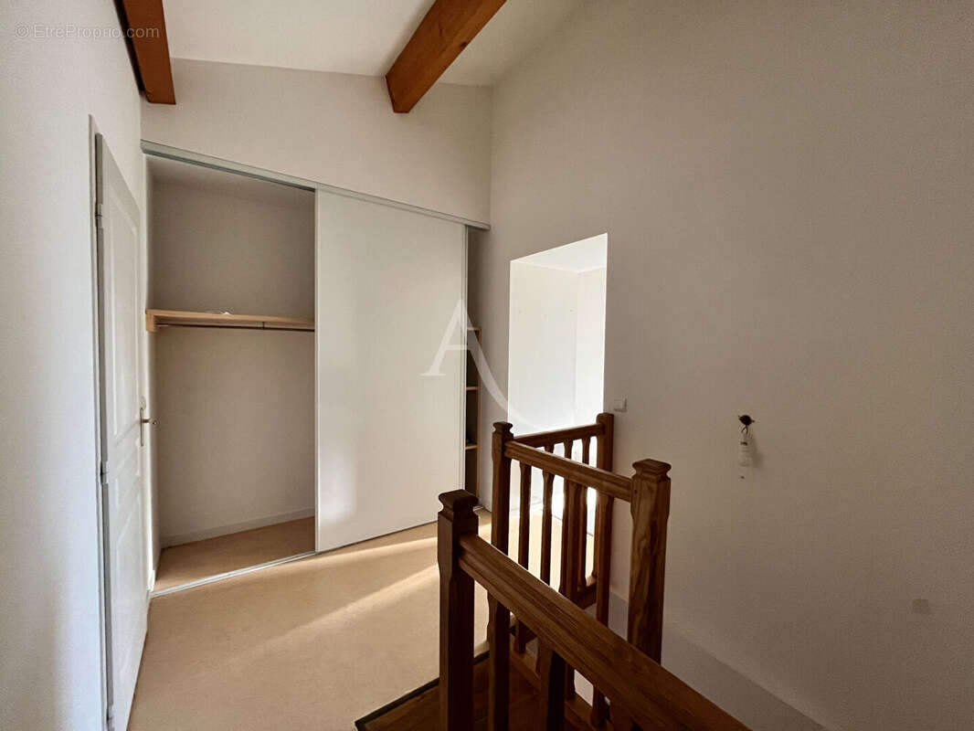 Appartement à VILLEFRANCHE-DU-PERIGORD