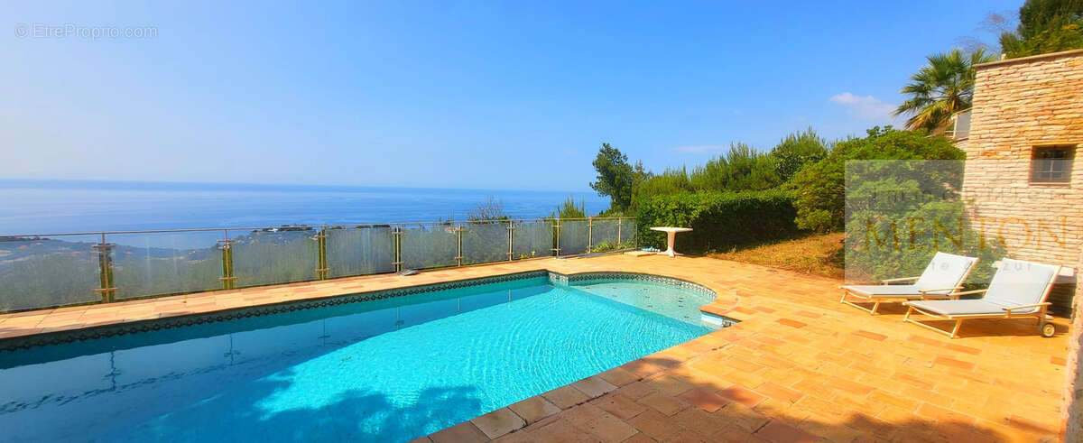 Maison à ROQUEBRUNE-CAP-MARTIN