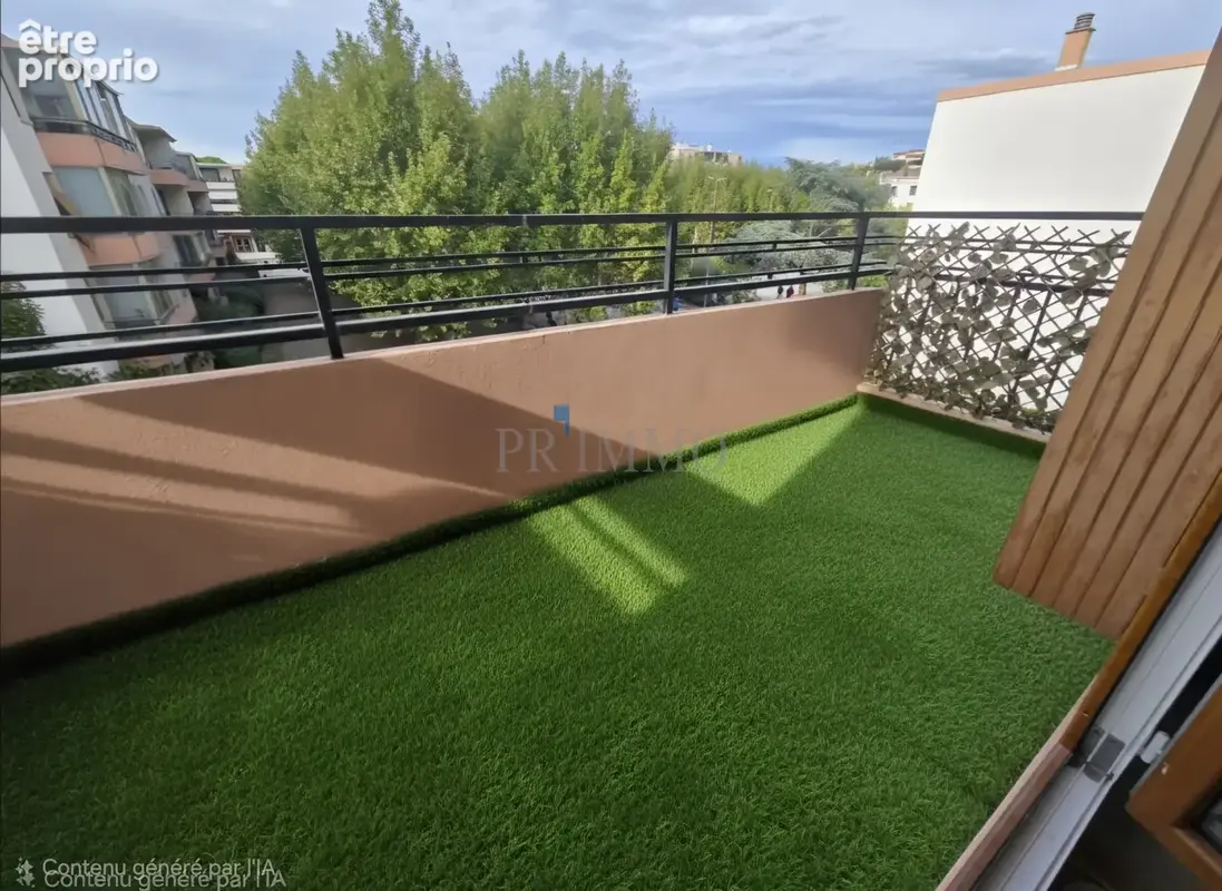 SAINT-RAPHAEL - T3 75m2 + GARAGE Proche Centre ville - photo 12