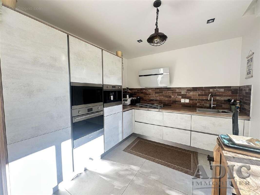 Maison à DAMMARTIN-EN-GOELE