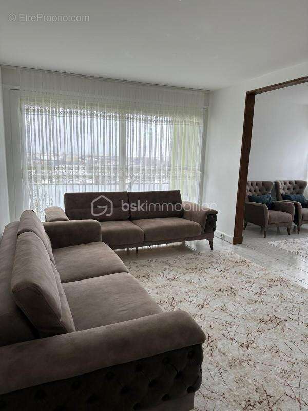 Appartement à RIS-ORANGIS